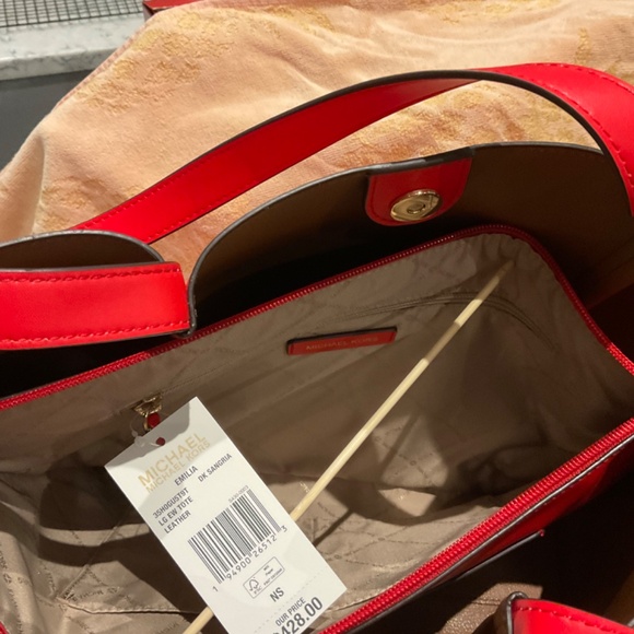 New Michael Kors Emilia dark sangria large leather tote - Picture 6 of 7